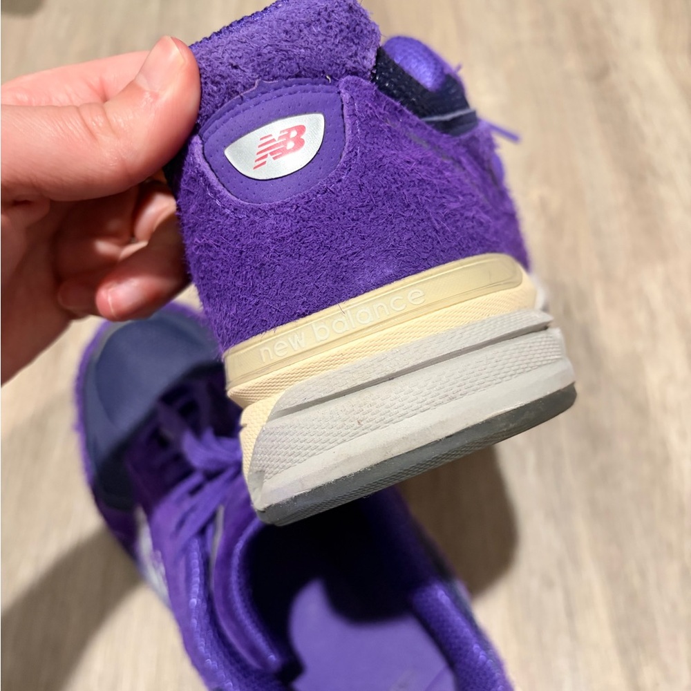 New Balance Men’s 990v4 Purple - Picture 11 of 12